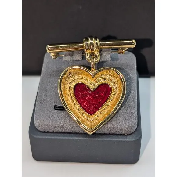 Vintage Signed FO Red Enamel Gold Tone Heart Dangle Brooch - Picture 3 of 5